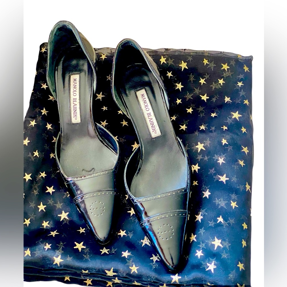 🌸 MANOLO BLAHNIK